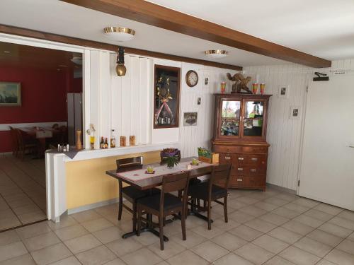 Chalet Linde B&B 5