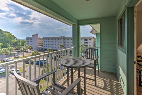 Coastal Hilton Head Resort Condo with Pools!