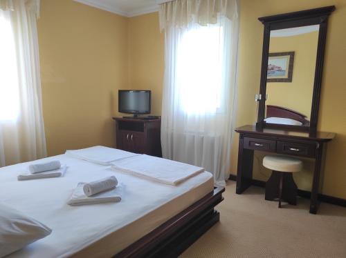 Hotel Mimoza - main image