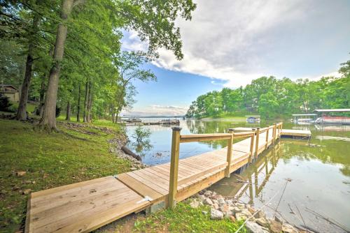 Pelican Bay Retreat on Lake Barkley with Kayaks! - image 2