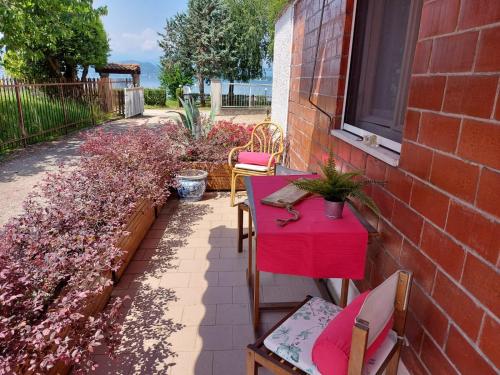 Bnbook Lago Maggiore Studio 2 - Apartment - Dormelletto