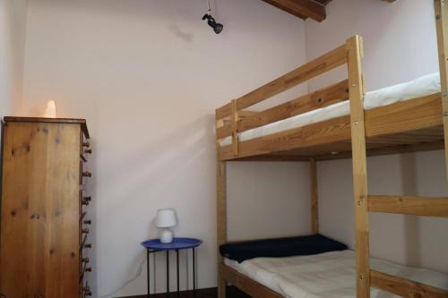 Casa Jasmin, 2 floors, private garden, Verona (fotografie 10)