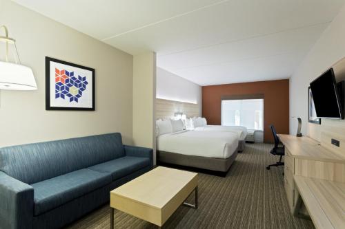 Holiday Inn Express & Suites Tavares