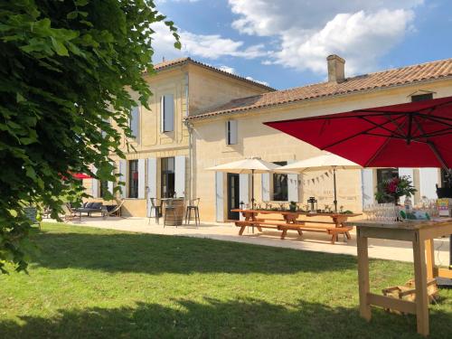 Chambres d'hôte & Gîte Château Le Conte - Saint Emilion - Saint-Hippolyte