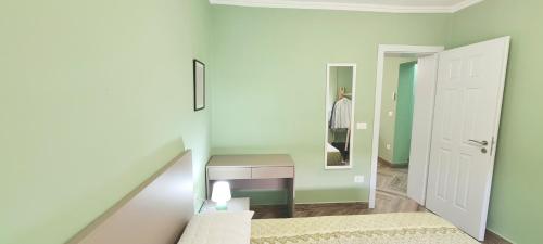 Apartamenti 2v1-Blloku ZY