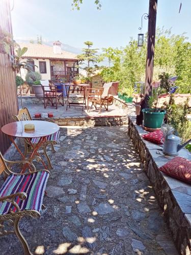 Traditional Guesthouse Erato