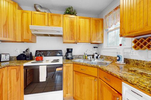 Ashley Haven - image 7