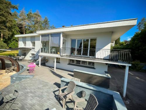 A szálláshely kívülről, Villa 250m2 avec PISCINE chauffée & SPA & kota-grill & sauna (Villa 250m2 avec PISCINE chauffee & SPA & kota-grill & sauna) in Saint-Die-des-Vosges