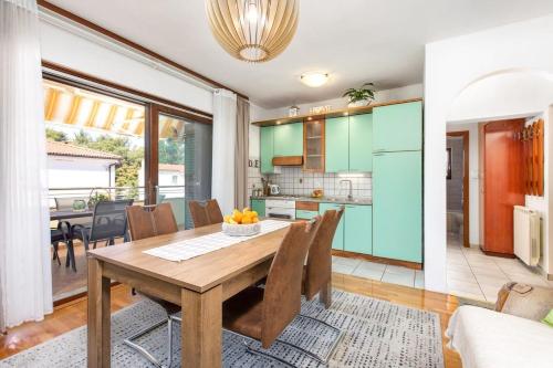 Apartment Jasna Punat - image 3