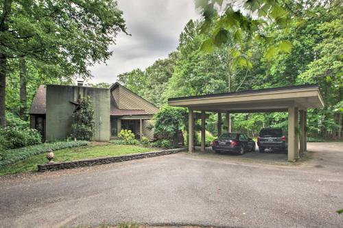 The White Elephant Inn Getaway with Pool and Hot Tub! - image 7
