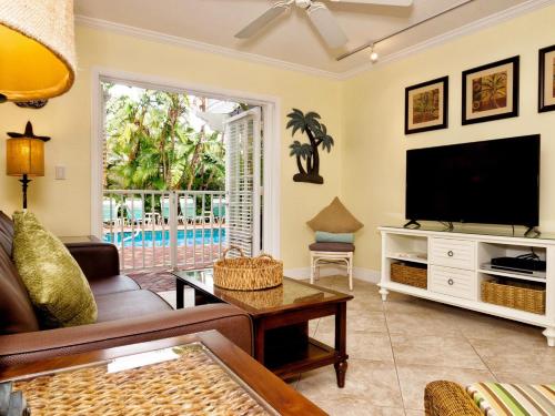 Siesta Palms By the Beach