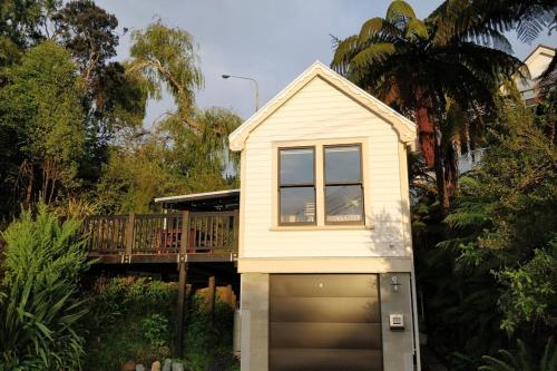 Tiny House in the Sky Dunedin