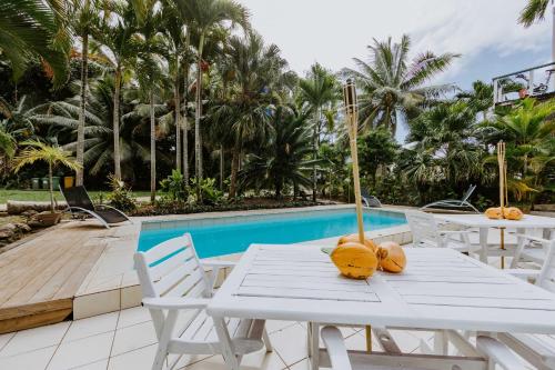 Sunrise Beach Bungalows - 수영장