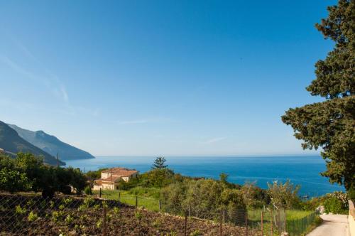  Cialoma Home Holiday, Pension in Scopello