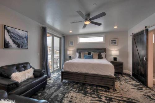 Petrified Dunes Hideout at Sage Creek with Heated Pool - main image