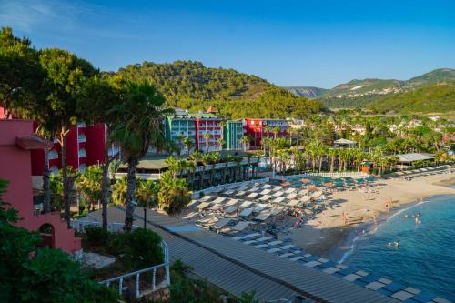 SENZA GARDEN HOLIDAY CLUB - 해변