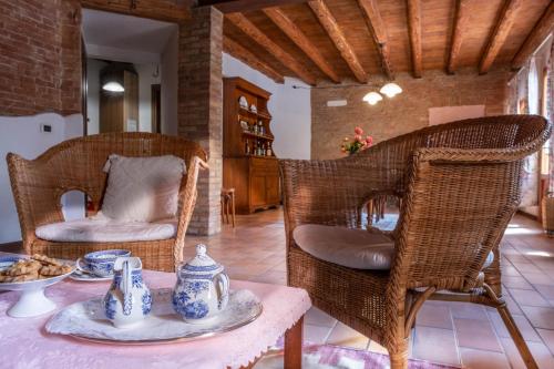 Koplietošanas atpūtas telpa ar TV, Agriturismo Le 4 Rose in Vescovana