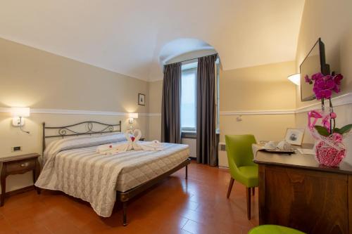 Comfort Double Room image 6