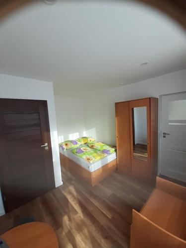 1 double bed