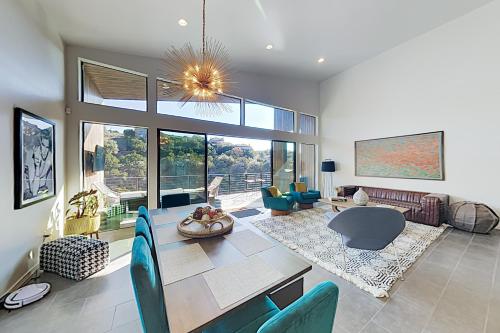 New Listing! Luxe River-View Home with Pool & Spa home - main image