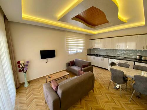 Yalcin Hotel & Villas – Fethiye, MI