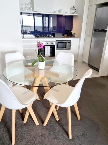 Sealuxe Seaview Suites - Surfers Paradise