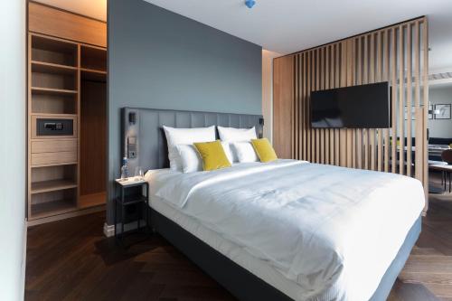 Suite, junior, terrace