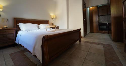 Hotel Tourist - image 2