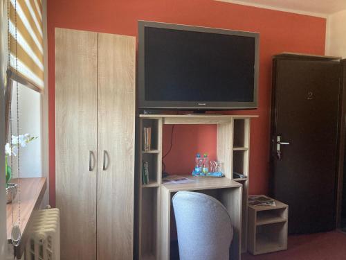 1 double bed