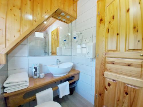 Plitvice Ethno House - image 5