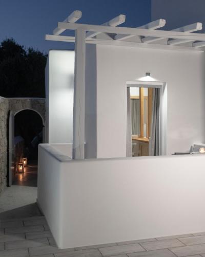 Mykonos Essence Hotel - main image