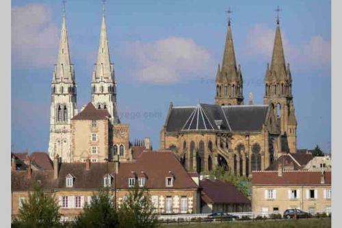 Appartement de charme plein coeur de Moulins