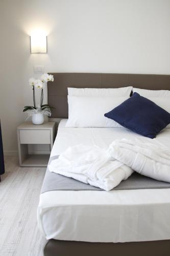 Superior Double or Twin Room image 1