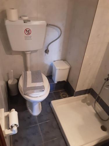 Magda Studios - Double Bed Room N3, Zagora (foto 9)