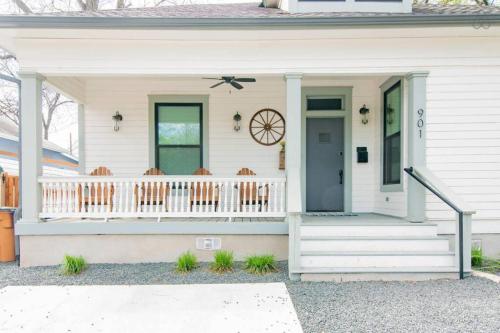 Bachelor/Bachelorette Weekend in the Heart of ATX