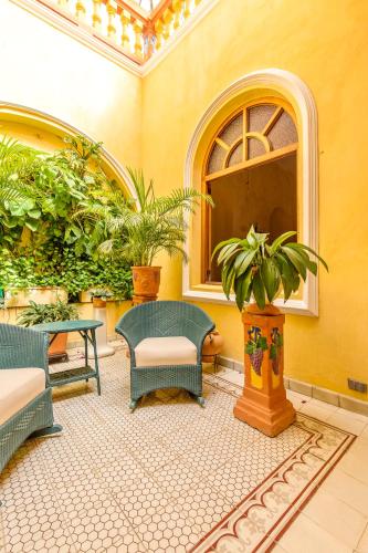 305358414 Casa Morales Getsemaní