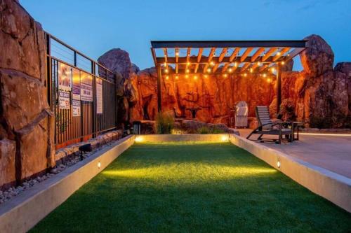 Delicate's Rest at Sage Creek with Heated Pool - image 5