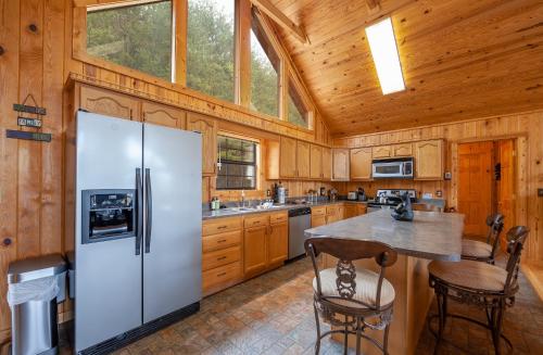 BareFoot Cabin cabin in Sevierville, USA