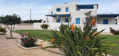  Villalula Suites in Ampelas