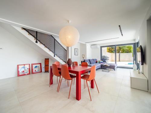 House GRETA