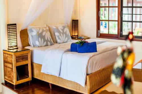 4 Bedroom Beachfront Villa Sea Breeze