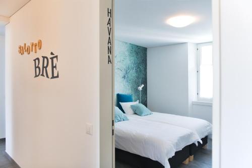 Double room with external private bathroom
