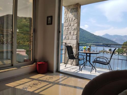 B&B Tivat - Apartment Galina - Bed and Breakfast Tivat
