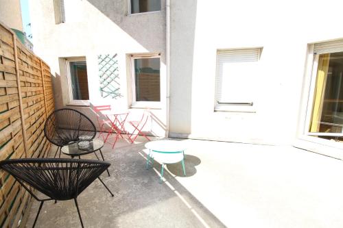 Balcony/terrace, Mon Appart A VILLON-MONPLAISIR in 8e arrondissement