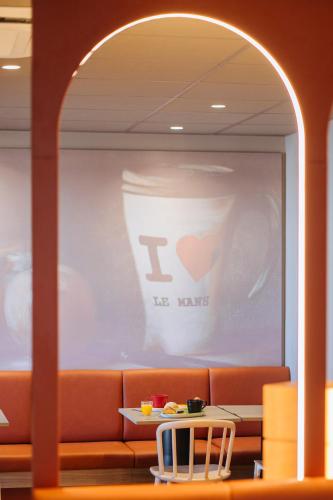 ibis Styles Le Mans Gare Sud - image 8