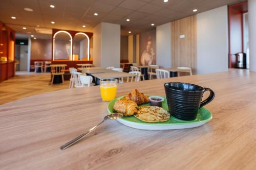 อาหารและเครื่องดื่ม, Ibis Styles Le Mans Gare Sud Hotel in เลอ ม็อง