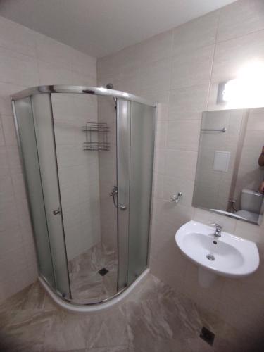 Bonapartment - image 13