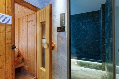 305430586 Palmera Beach Hotel & Spa - Adults Only