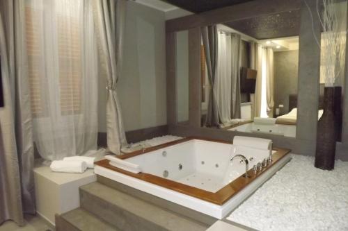 HYDROSUITE, Genua (zdjęcie 3)