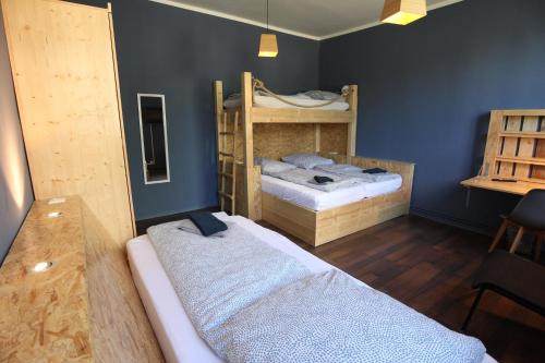 Blue Doors Hostel KTV - image 2